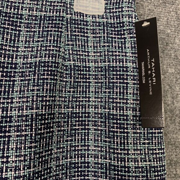 Tahari Woven Skirt NWT Size 6 Navy Cabana Multi-Color Kick Pleat Zip Back - Picture 3 of 11